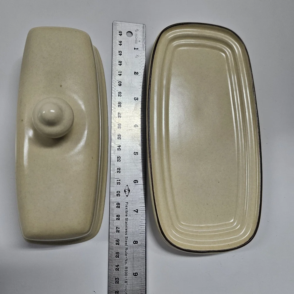 Pfaltzgraff Village Butter Dish & Cover Ceramic Vintage Stoneware Dinnerware USA